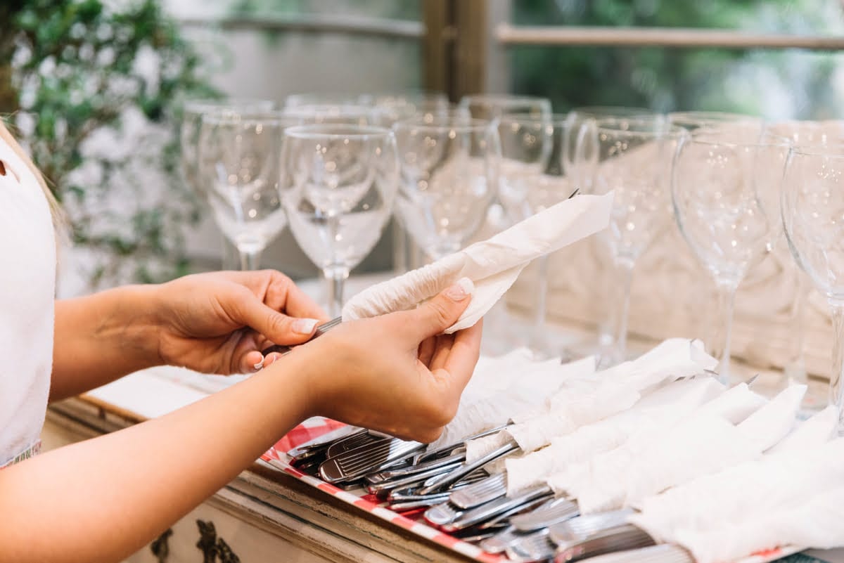 How to Organize an Event: Essential Steps and Activities