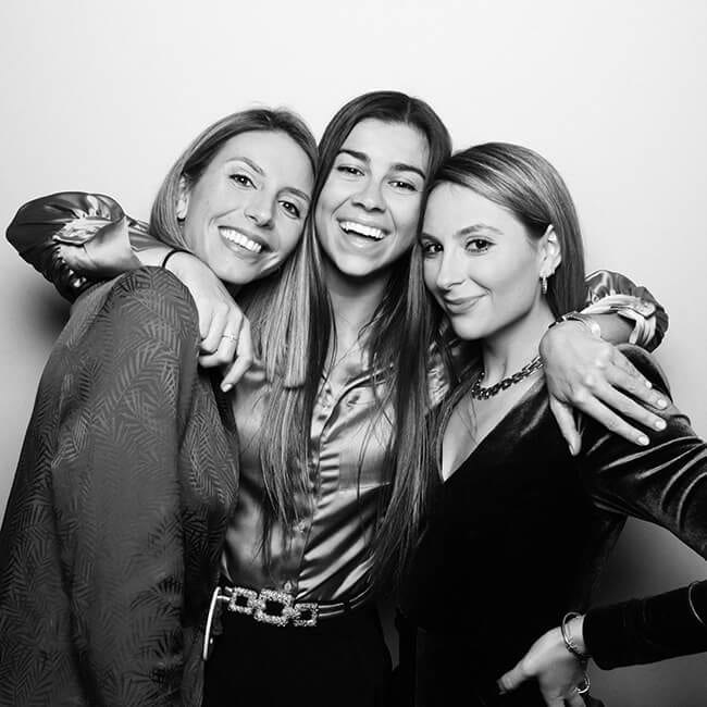Retrato de estudio en un evento — Esfering