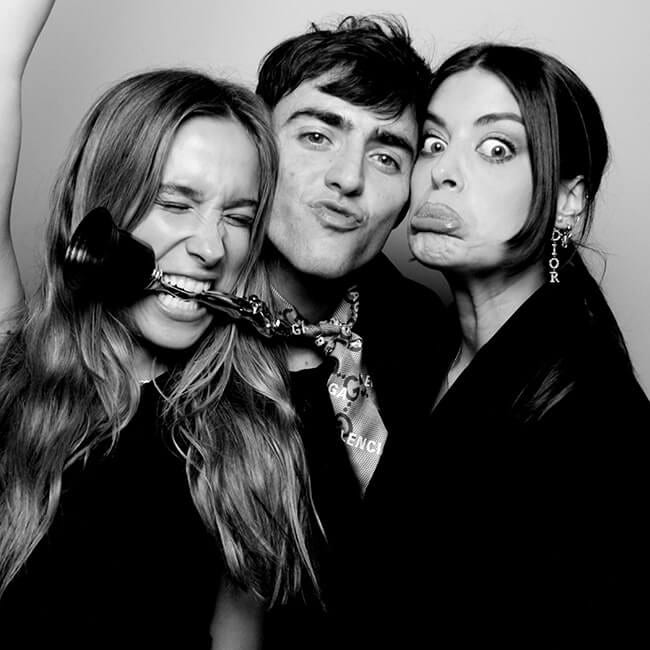 Retrato de estudio en un evento — Esfering