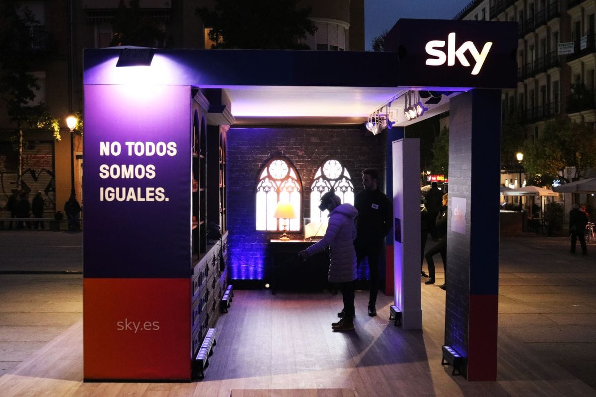 Acción de Sky para 'El descubrimiento de las brujas' en Madrid