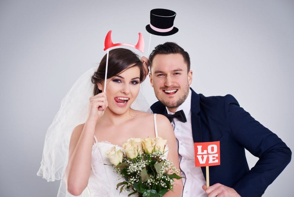 Estación de retrato para sorprender a los invitados de tu boda
